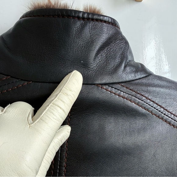 Andrew Marc VTG Black Leather Jacket with Removable Rabbit Fur Vest Lining - Picture 15 of 17